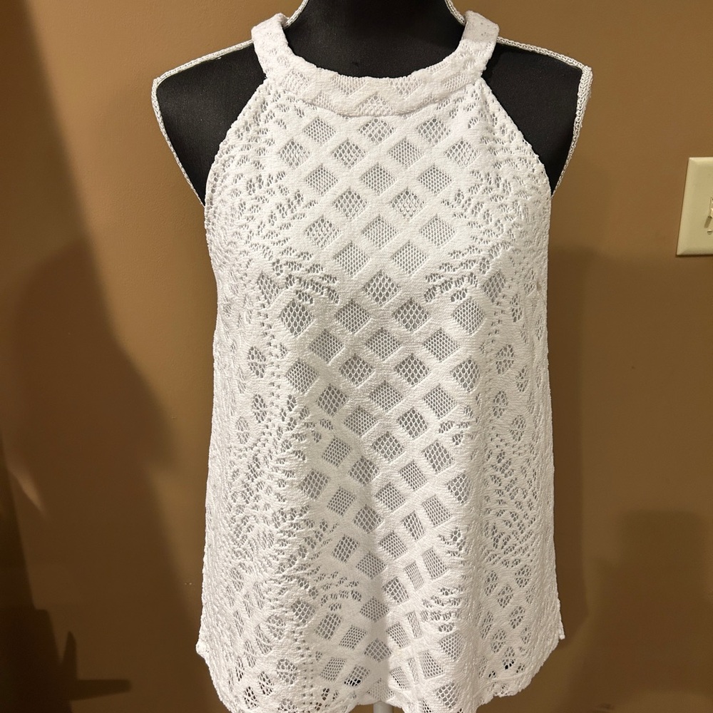 Lilly Pulitzer White Lined Lace Sleeveless Top